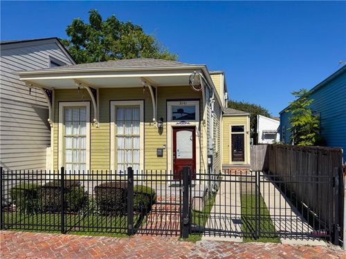 3141 Laurel St, New Orleans, LA, 70115-2367 | Card Image