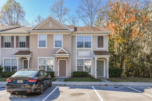 8424 Thornbush Ct, JACKSONVILLE, FL, 32216-2242 | Card Image