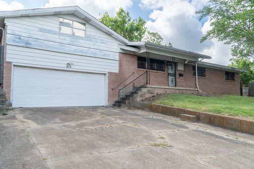 1500 Roberts Cut Off Rd, River Oaks, TX, 76114-2020 | Card Image