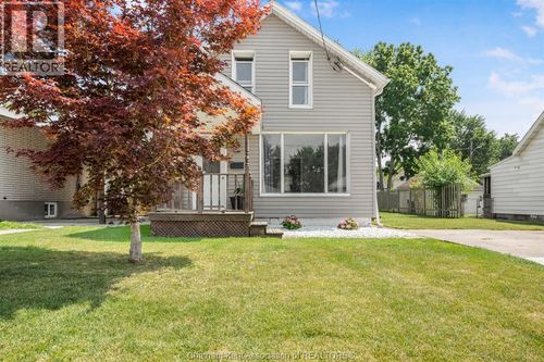 252 Selkirk St, Chatham, ON, N7L1Z6 | Card Image