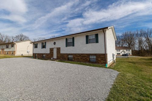 a-420 Ne Park Ln, COLUMBIA, MO, 65201-7084 | Card Image