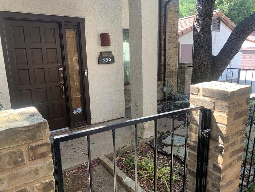 229 18040 Midway Road, For Sale in Dallas Zoocasa