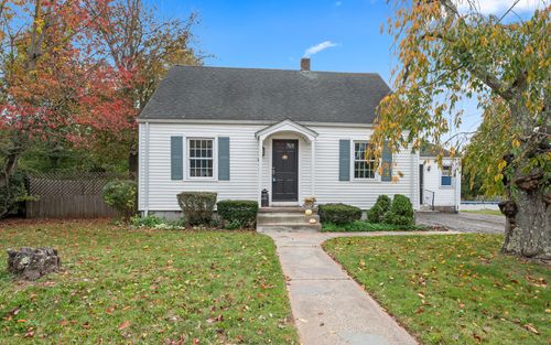 32 Belvedere Rd, North Haven, CT, 06473-3913 | Card Image