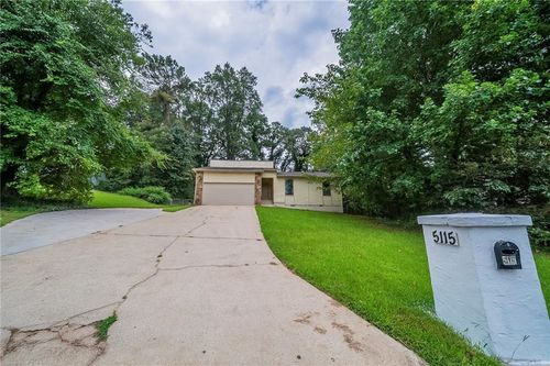 5115 Carole Pl, Stone Mountain, GA, 30087-4242 | Card Image