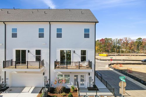 521 Hedrick Ridge Road, Cary, NC, 27519 | Card Image
