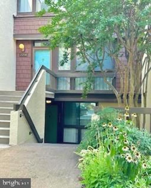 1-2212 S Randolph St, ARLINGTON, VA, 22204-5424 | Card Image