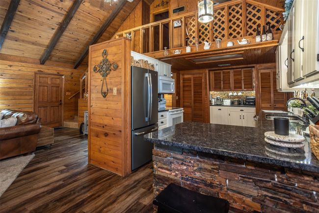 101 Easy St, House other with 4 bedrooms, 2 bathrooms and null parking in Valley View TX | Image 23