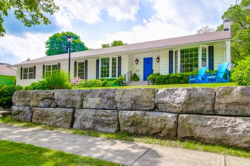 121 Regent St, Niagara on the Lake, ON, L0S1J0 | Card Image