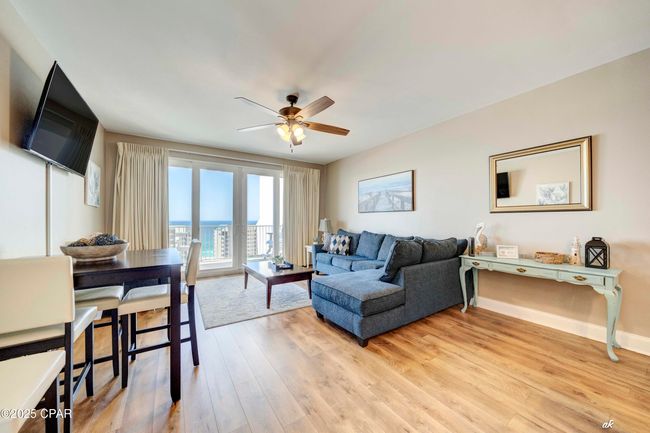 1211 - 9860 S Thomas Dr, Condo with 3 bedrooms, 2 bathrooms and null parking in Panama City Beach FL | Image 7