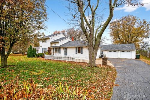 2241 Old Springfield Rd, Vandalia, OH, 45377-9347 | Card Image