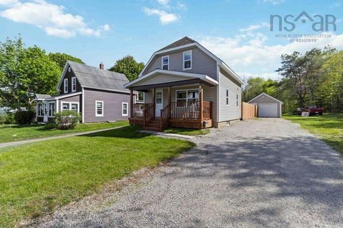 57 St Phillips Street, Bridgewater, NS, B4V1W4 | Card Image