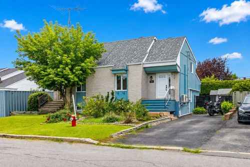 544 Rue Blaise, House with 3 bedrooms, 1 bathrooms and null parking in Laval QC | Card Image