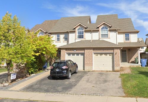 11 Kearney St, Guelph, ON, N1E7H2 | Card Image
