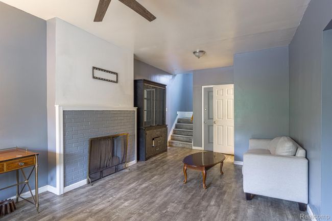 114 W Longwood Pl, House other with 3 bedrooms, 2 bathrooms and null parking in Detroit MI | Image 7