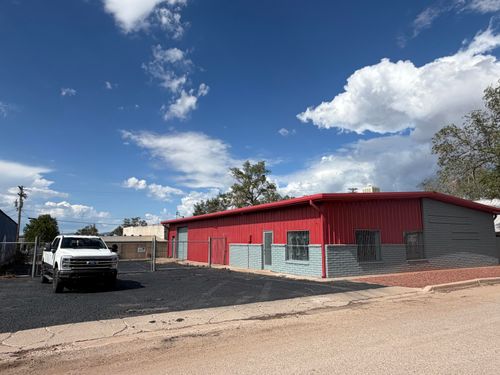 1011 W High St, Grants, NM, 87020 | Card Image