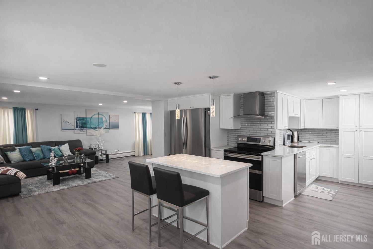 Residential in South River 5