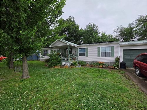 1314 S 26th Street, Parsons, KS, 67357 | Card Image