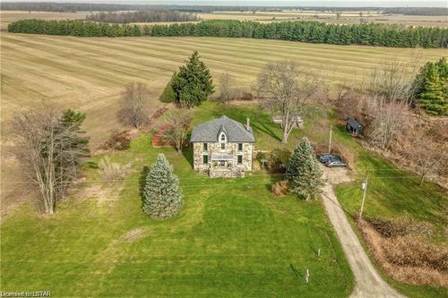 29480 Fingal Line, Wallacetown, ON, N0L2M0 | Card Image