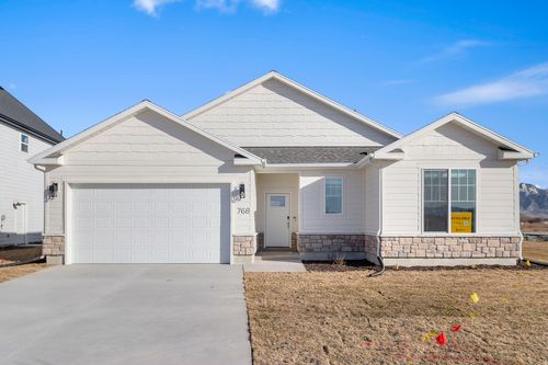 206-620 W 760 N, Tremonton, UT, 84337-6835 | Card Image