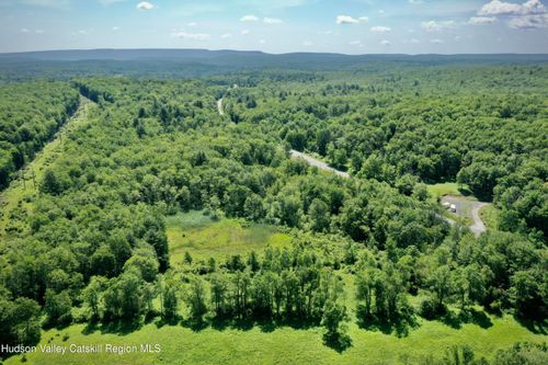 00 Center St, Ellenville, NY, 12428 | Card Image
