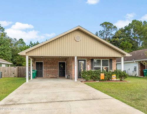 13696 Lawton Ln, Gulfport, MS, 39503-6502 | Card Image