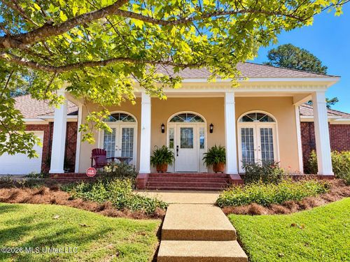 212 Ramblewood Dr, Brandon, MS, 39042-4040 | Card Image