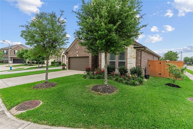 19815 Caprock Falls Ct, House other with 3 bedrooms, 2 bathrooms and 2 parking in Cypress TX | Image 4
