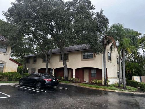 2878-2878 Coral Springs Dr, Coral Springs, FL, 33065-3850 | Card Image