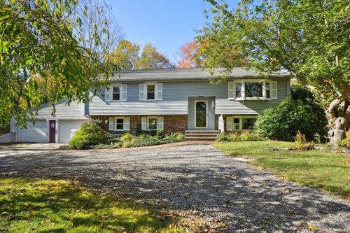 2167 Main St, Marshfield, MA, 02050-5946 | Card Image