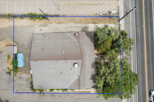 Aerial overview of property's location with property parcel outlined | Image 36
