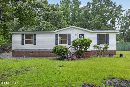 145 Bellhammon Forest Dr, Rocky Point, NC, 28457-7531 | Card Image