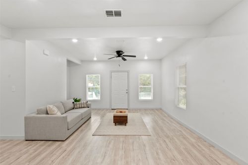 4166 Gladewater Rd, Dallas, TX, 75216-6436 | Card Image
