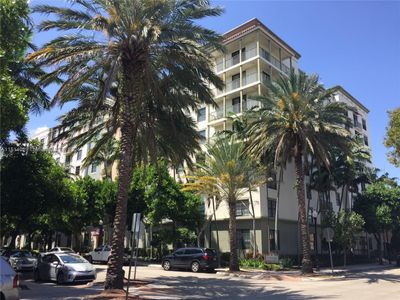 219A - 1919 Van Buren St, Condo with 1 bedrooms, 1 bathrooms and null parking in Hollywood FL | Image 1