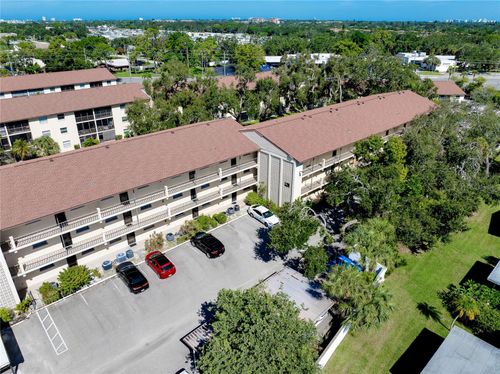 apt-432-2280 Stickney Point Rd, SARASOTA, FL, 34231-4045 | Card Image