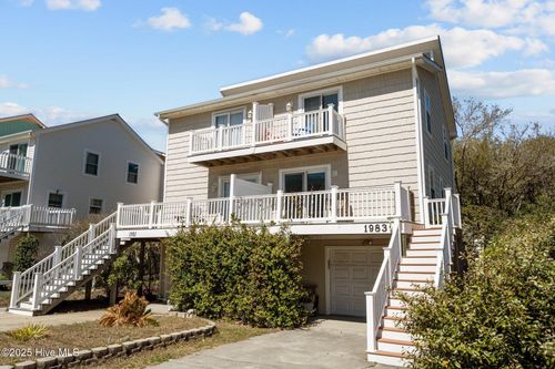 1983 New River Inlet Rd, N Topsail Beach, NC, 28460-9267 | Card Image