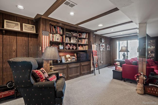 1339 Knollcrest Cir, Condo with 3 bedrooms, 3 bathrooms and null parking in Bloomfield Hills MI | Image 35