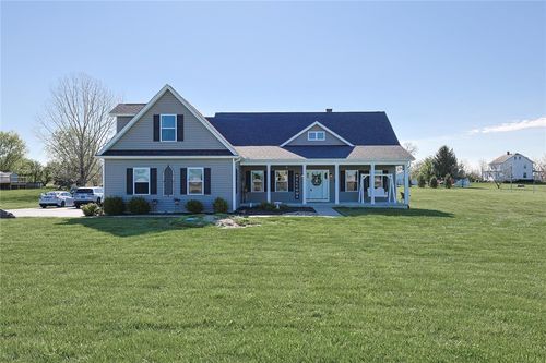 64 Schell Rd, Wilmington, OH, 45177-9407 | Card Image