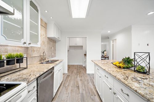 109-6434 Burgoyne Rd, Houston, TX, 77057-4006 | Card Image
