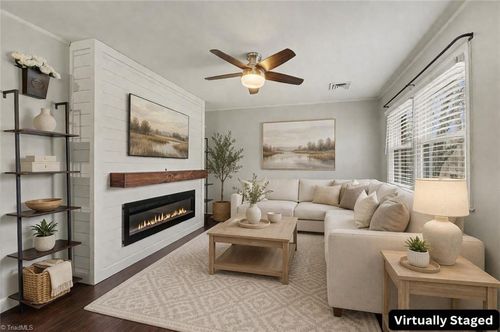 200 Redwood Bnd, King, NC, 27021-9361 | Card Image