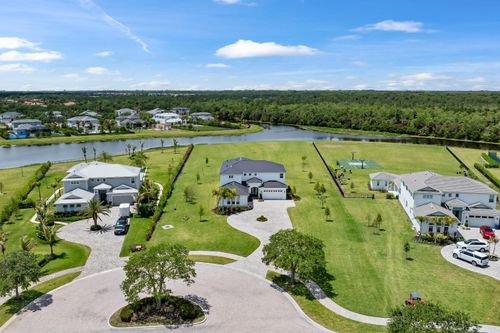 20060 Se Bridgewater Dr, Jupiter, FL, 33458-1651 | Card Image