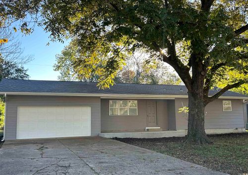 83 Finch Dr, Mountain Home, AR, 72653-6558 | Card Image