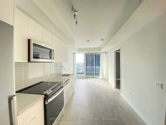 1209E - 8868 Yonge St, Condo with 2 bedrooms, 2 bathrooms and 1 parking in Richmond Hill ON | Image 5
