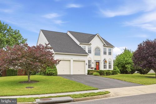 326 Cheltenham Dr, STEPHENS CITY, VA, 22655-2333 | Card Image