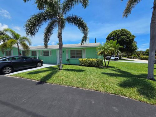 2667 Old Donald Ross Rd, Palm Beach Gardens, FL, 33410-1152 | Card Image