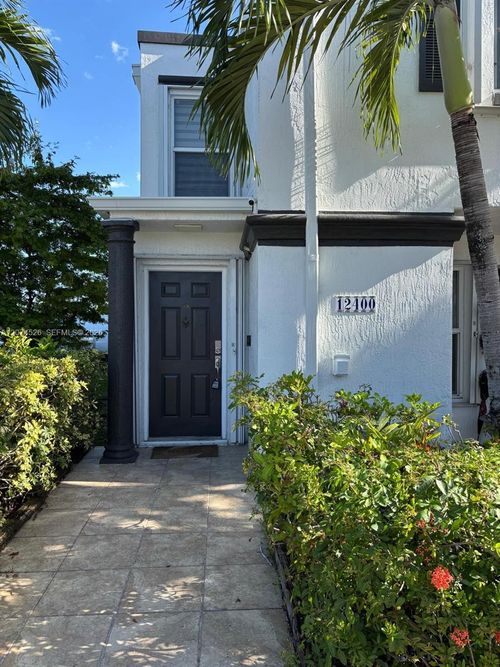 2101-12400 Nw 11th Lane, Miami, FL, 33182 | Card Image