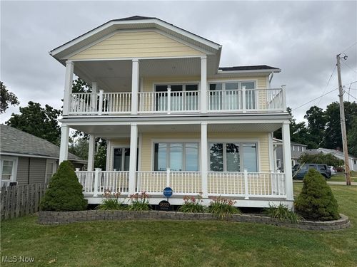 38332 N Beachview Rd, Willoughby, OH, 44094-7019 | Card Image