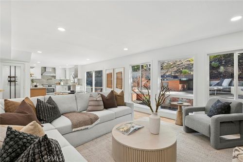 10222 Deerhill Dr, Santa Ana, CA, 92705-1554 | Card Image