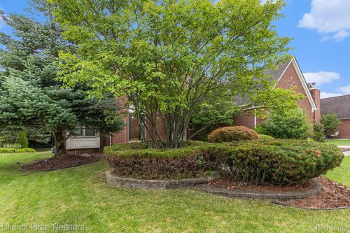 1861 Stonebridge Way, Canton, MI, 48188-6229 | Card Image