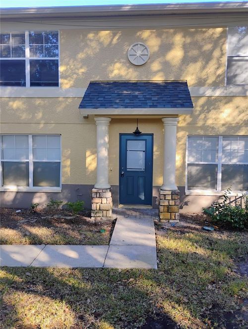 201 Draw Bridge Ln, VALRICO, FL, 33594-3318 | Card Image