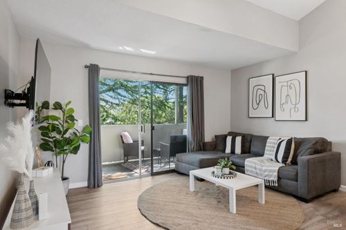 apt-304-1453 Neotomas Ave, Santa Rosa, CA, 95405-7550 | Card Image